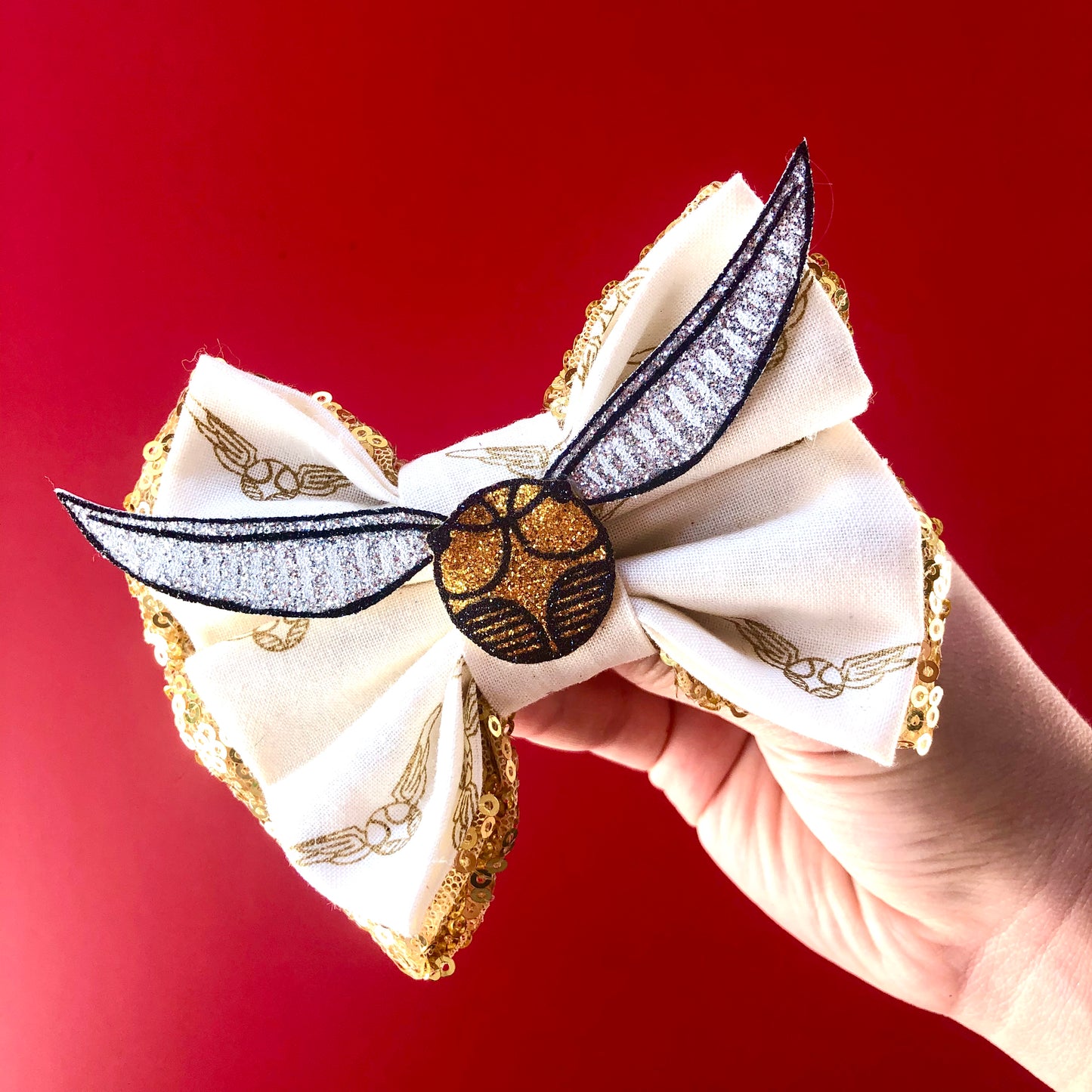 Golden Enchanted Ball MB Bow