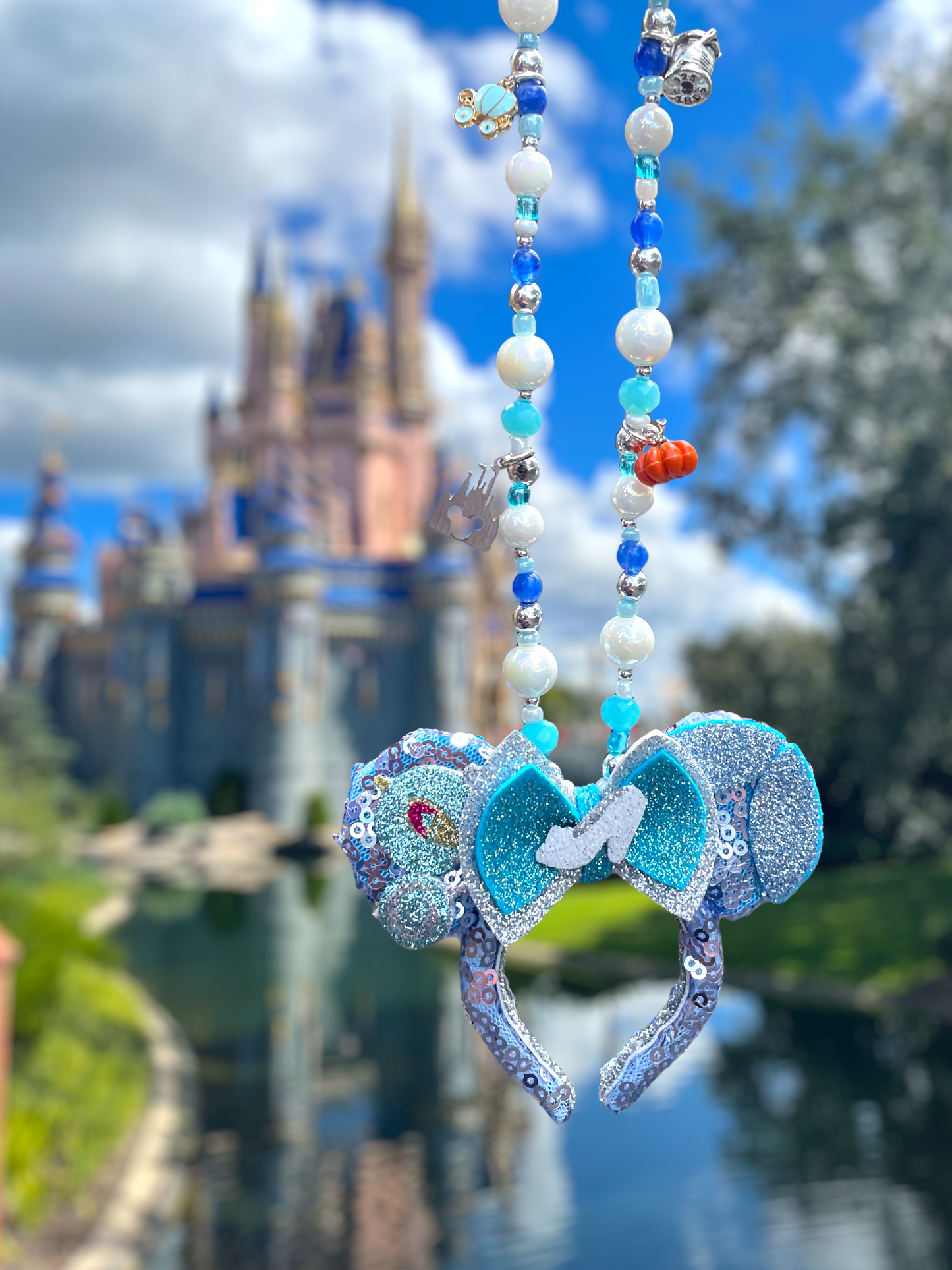 Cinderella MB CAR CHARM